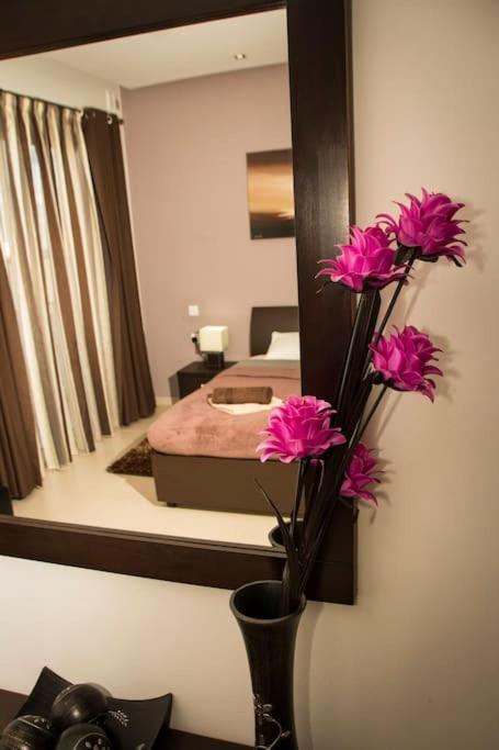 Sunny 2 Bedroom, 2 Bathrooms, Seaside Apt. Sliema Exterior foto